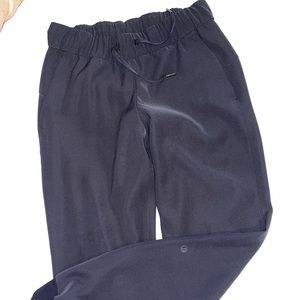Lululemon On The Fly Jogger 28” Full on Luxtreme